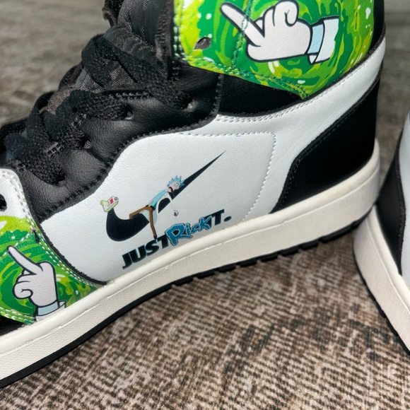 Men’s Rick and Morty Nike High tops - Picture 3 of 5
